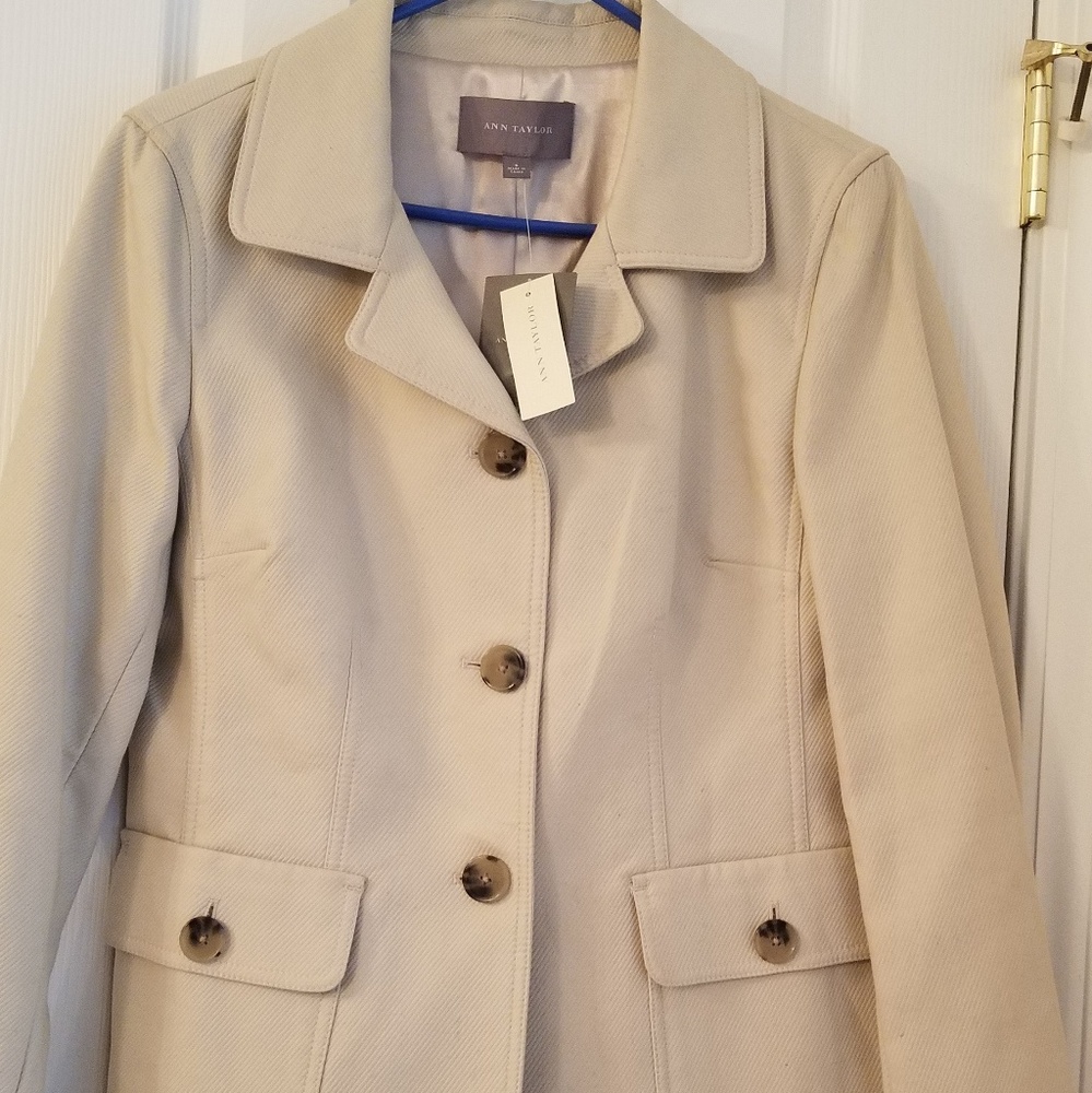 Ann Taylor Women's Blazer